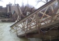 На рухнувшем в Апшеронском районе мосту продолжаются ремонтные работы