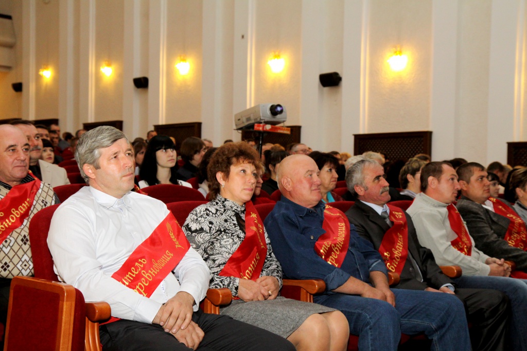 Славянский район подвел окончательные итоги уборочной страды 2012 года