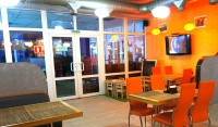 Радуга кинотеатр в Геленджике кафе на первом этаже кинотеатра детский уголок